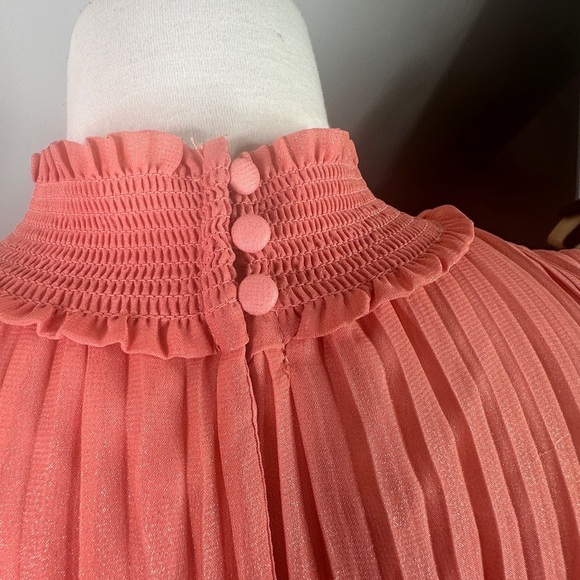 Nanette Lepore Iridescent Coral Pleated Smocked Keyhole Close Cocktail Dress 8 - Picture 4 of 12